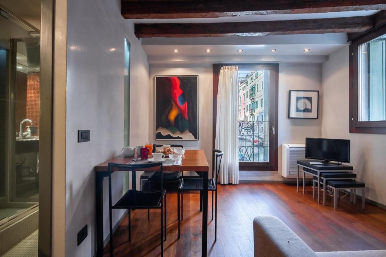 Ve.N.I.Ce Cera San Moise Daire Venedik Dış mekan fotoğraf